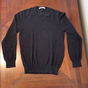 Old Navy V-Neck Sweater